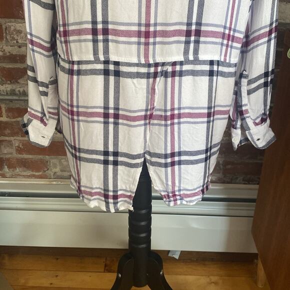 Beach Lunch Lounge White Purple and Blue Plaid Button Down Shirt Size XS - Picture 5 of 6